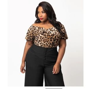 UNIQUE VINTAGE FRENCHIE OFF SHOULDER RUFFLE TOP LEOPARD Large retro